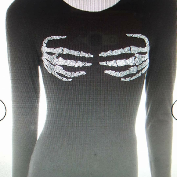 New Rhinestone Halloween Skull Hands Shirt - Picture 3 of 3